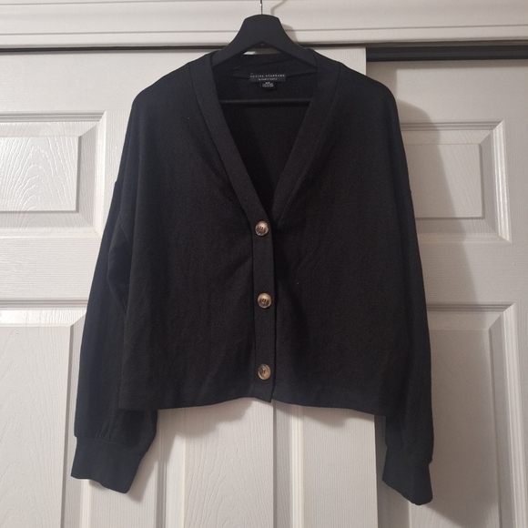 NWOT Social Standard by Sanctuary Black Cropped Cardigan Size M - Picture 1 of 6